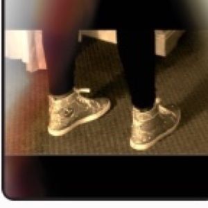 Gold glitter louboutin RED BOTTOM 8.5 unisex